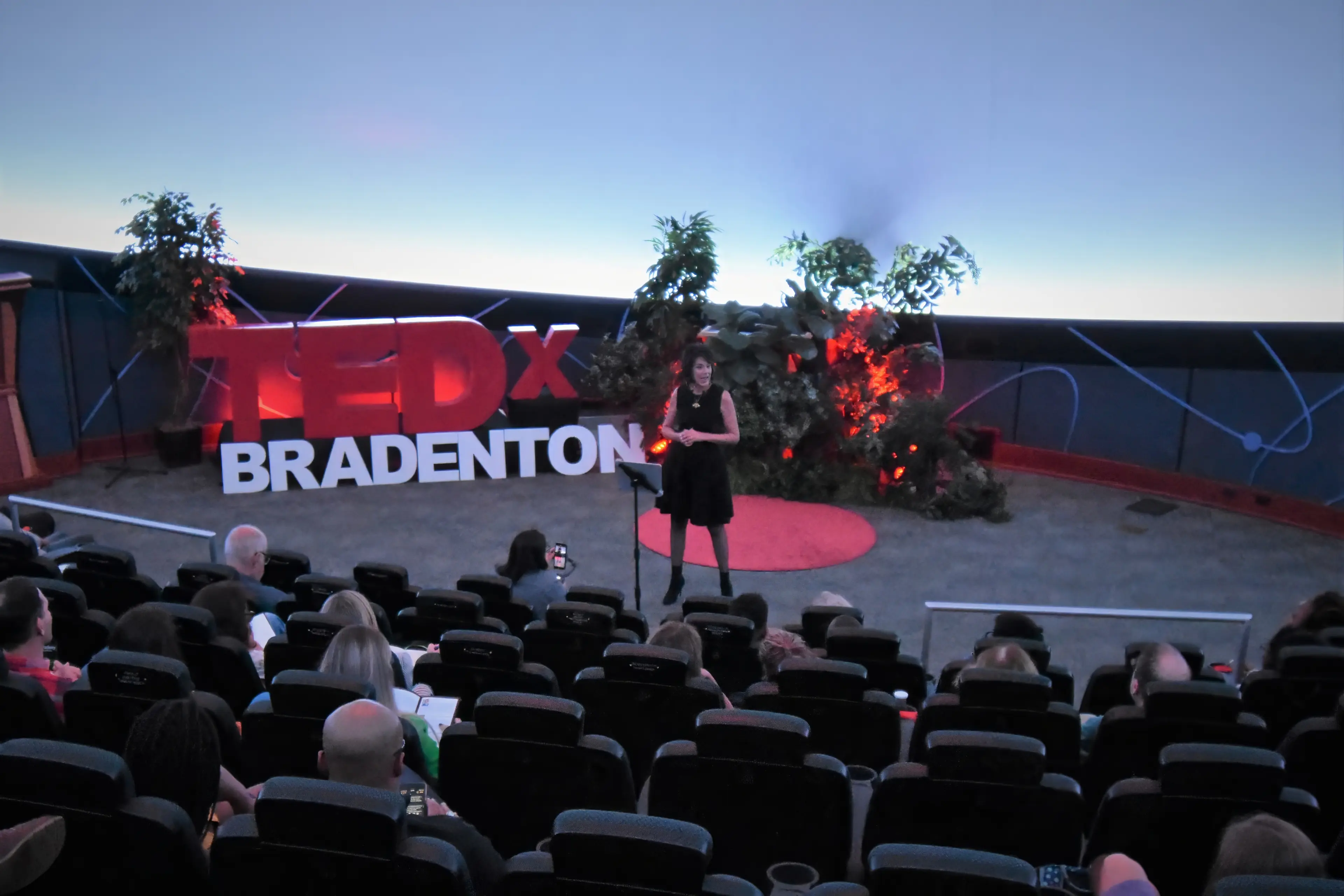 TEDxBradenton features speakers and live performance